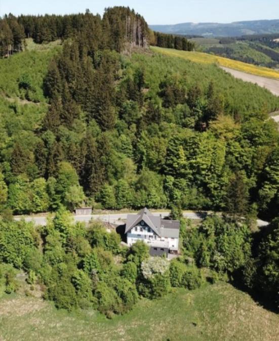 Ferienwohnungen Eismecke Bestwig Exterior foto